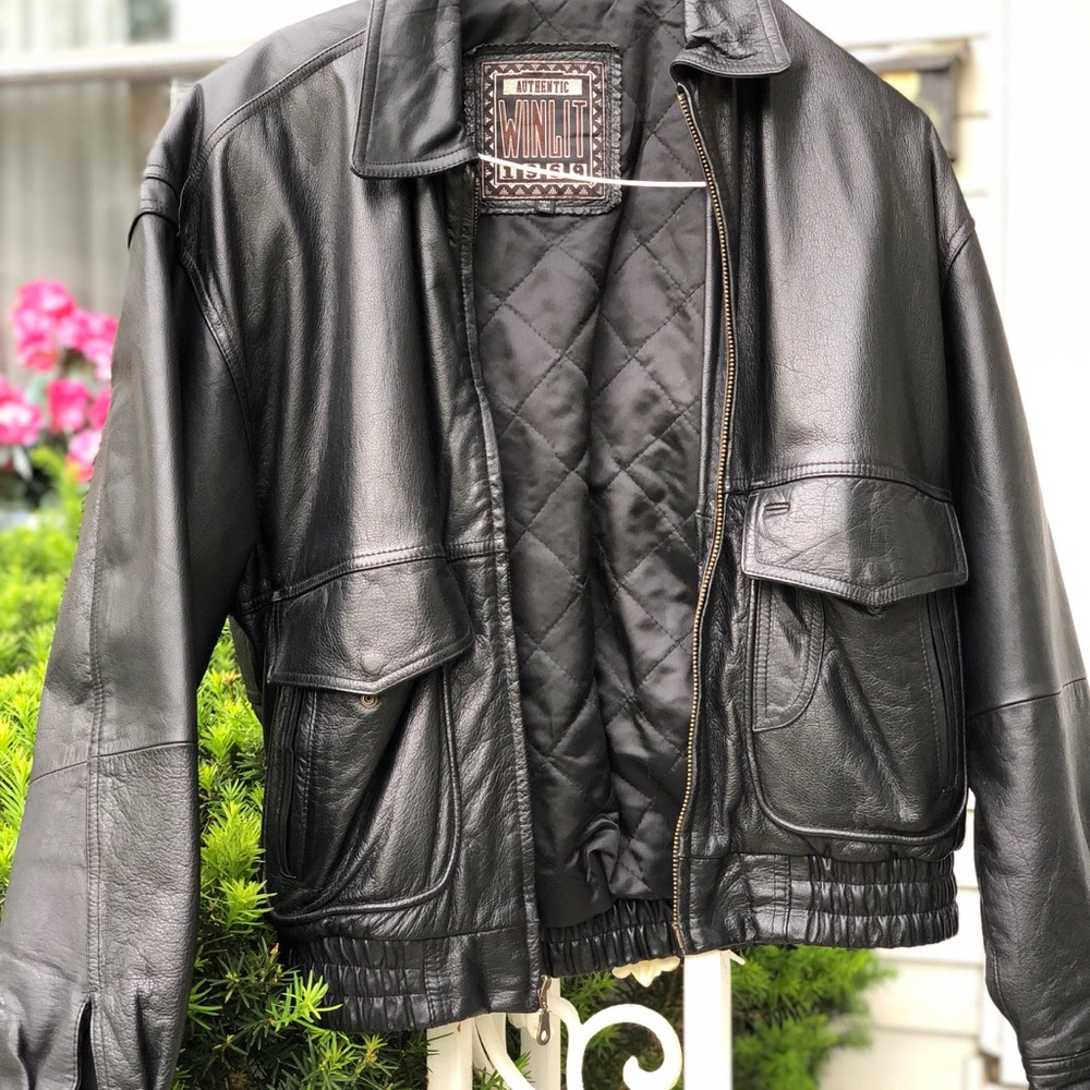 Men’s vintage leather jacket